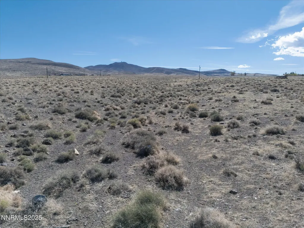 4810 Holmes Silver Springs NV 89429
