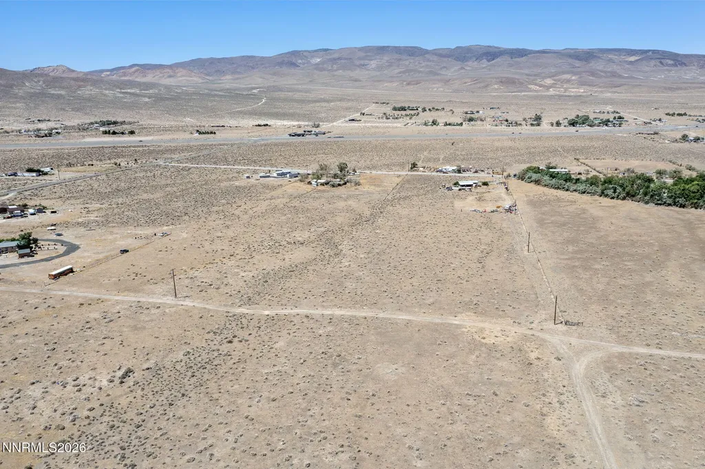 4810 Holmes Silver Springs NV 89429
