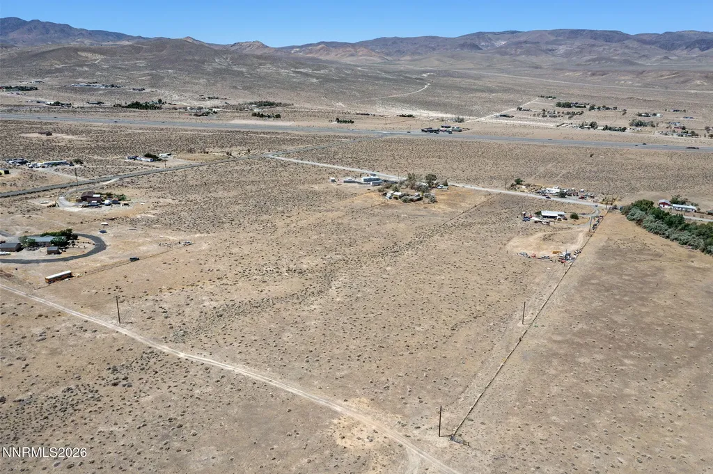 4810 Holmes Silver Springs NV 89429