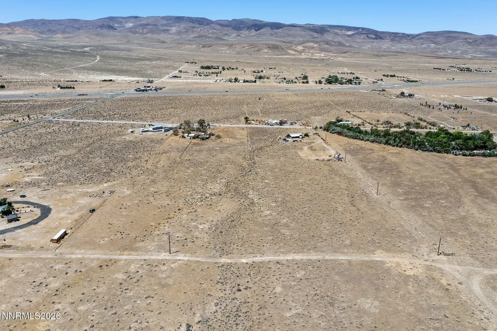 4810 Holmes Silver Springs NV 89429