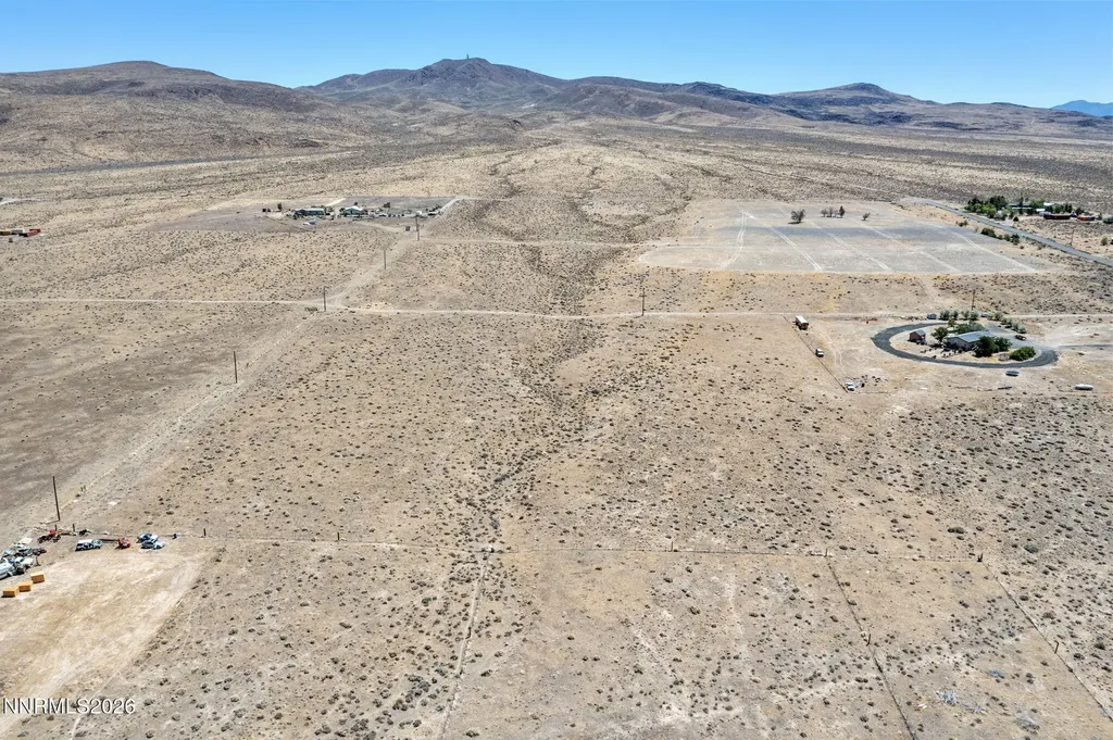 4810 Holmes Silver Springs NV 89429