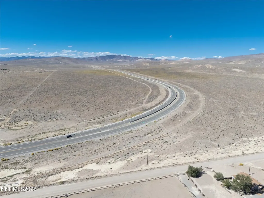 4810 Holmes Silver Springs NV 89429
