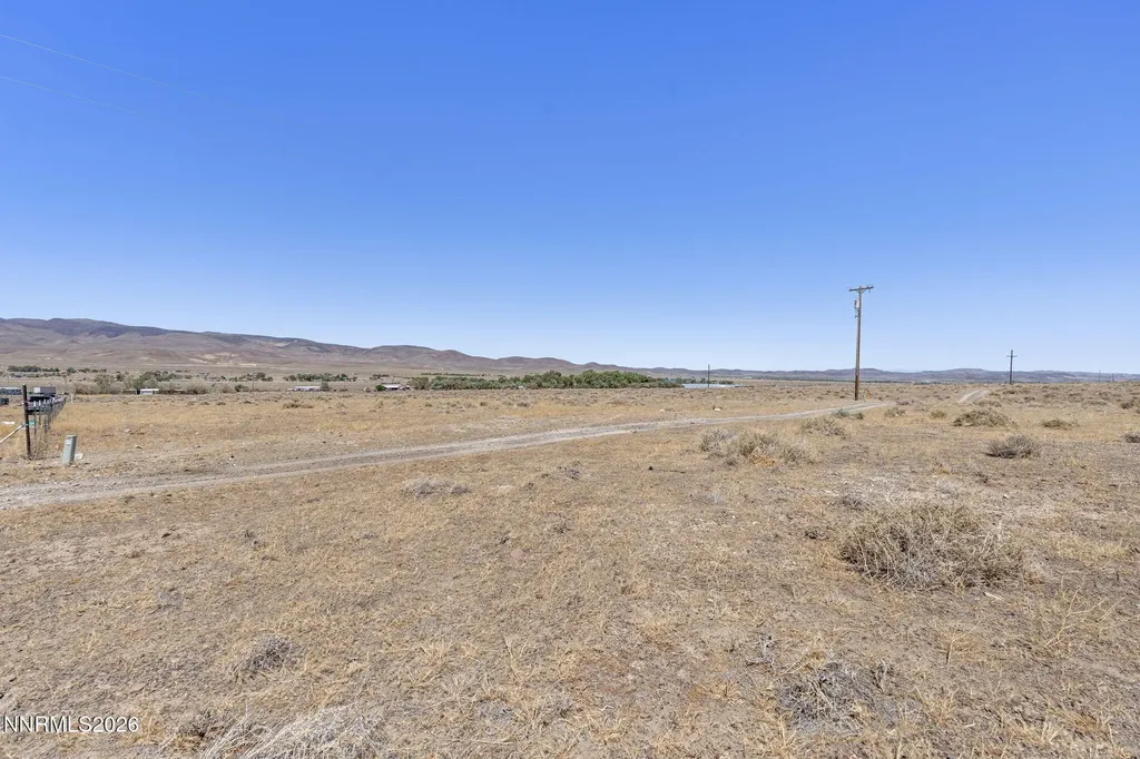4810 Holmes Silver Springs NV 89429