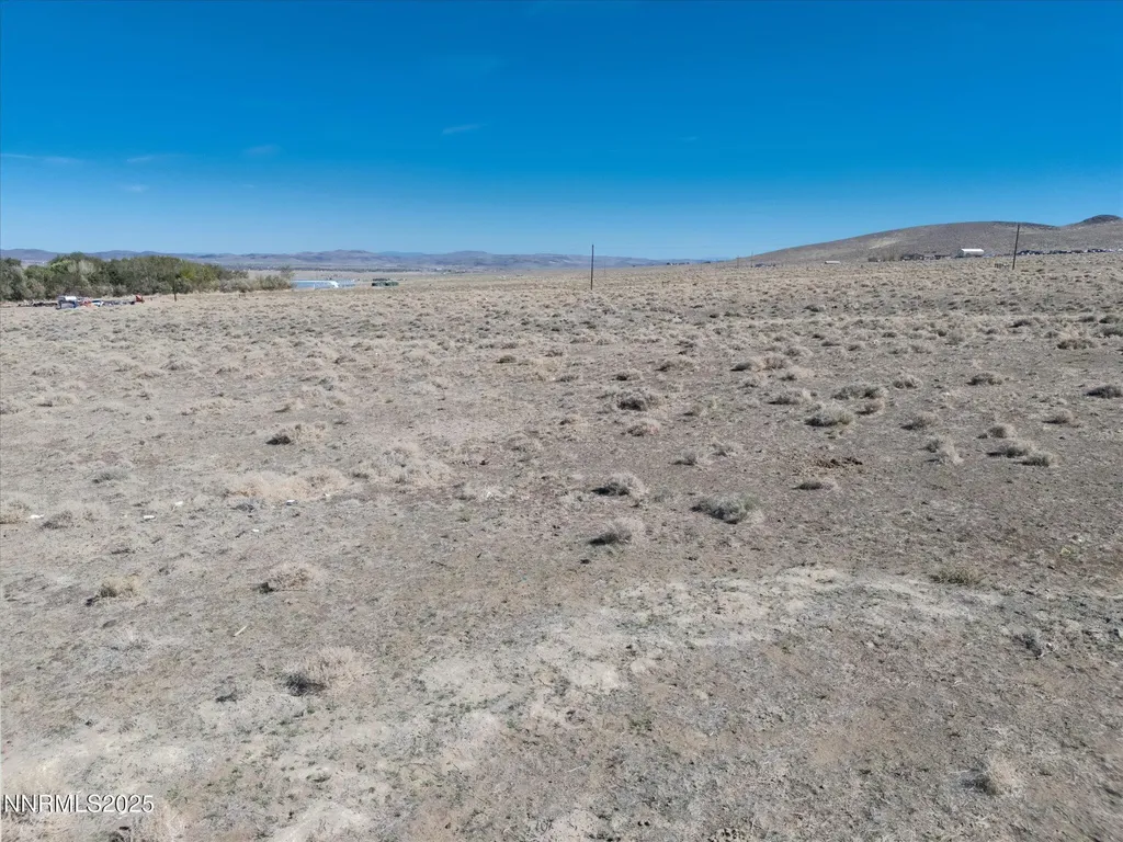 4810 Holmes Silver Springs NV 89429