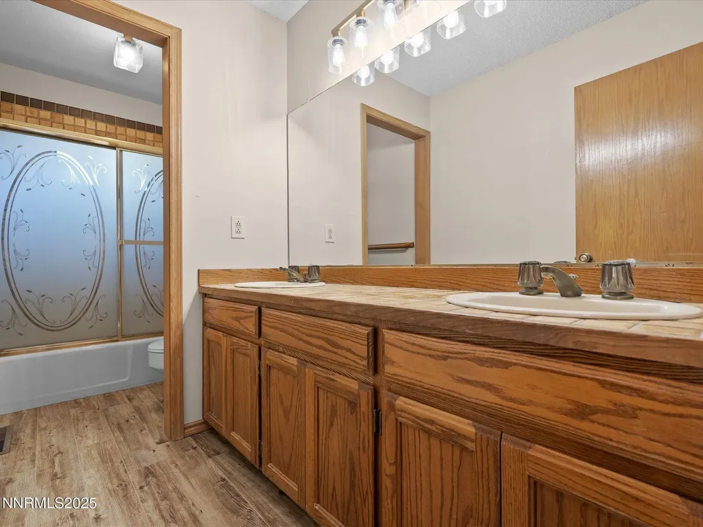 185 Lakeview Verdi NV 89439