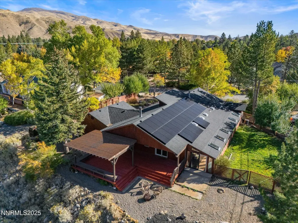 185 Lakeview Verdi NV 89439