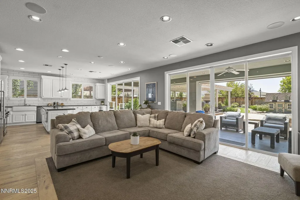 2890 Ethelinda Reno NV 89521