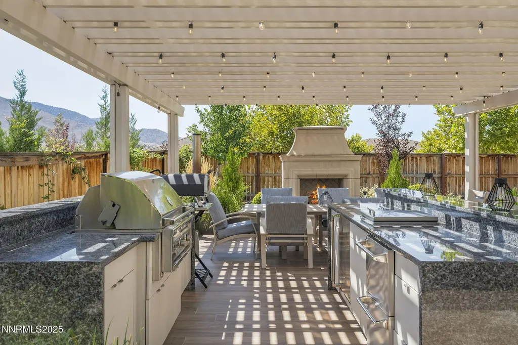 2890 Ethelinda Reno NV 89521