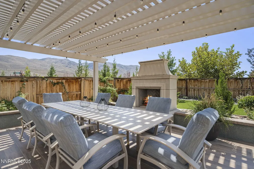 2890 Ethelinda Reno NV 89521