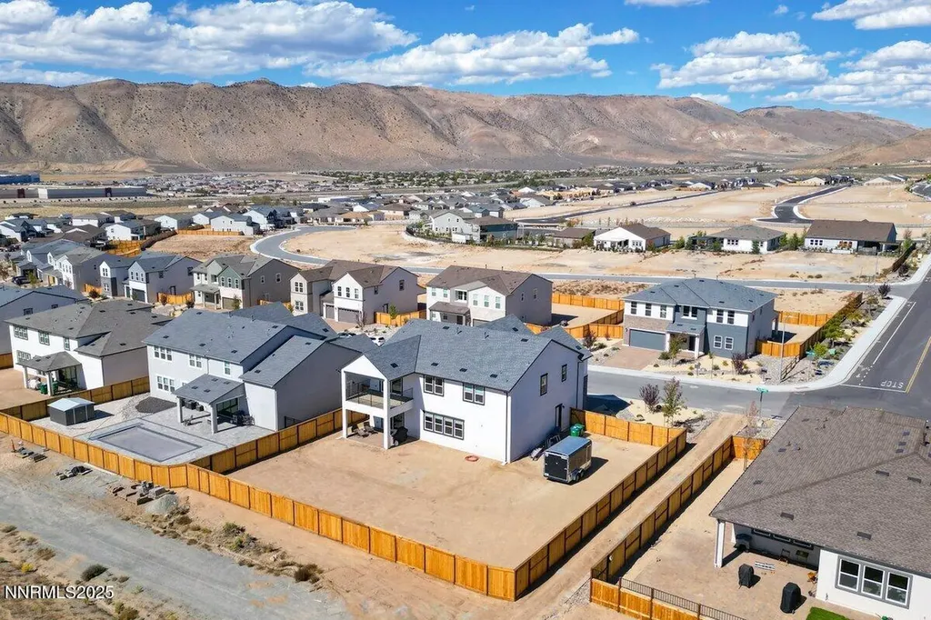 396 Pah Rah Ridge Sparks NV 89441