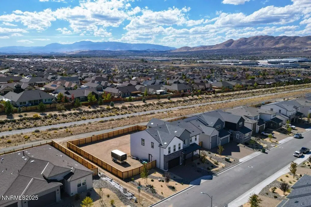 396 Pah Rah Ridge Sparks NV 89441