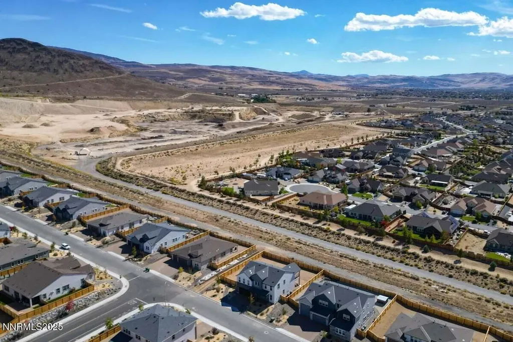 396 Pah Rah Ridge Sparks NV 89441