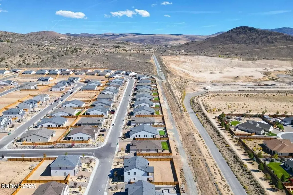 396 Pah Rah Ridge Sparks NV 89441