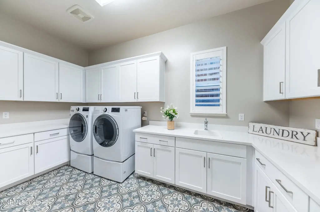 3034 Copper Stone Reno NV 89521
