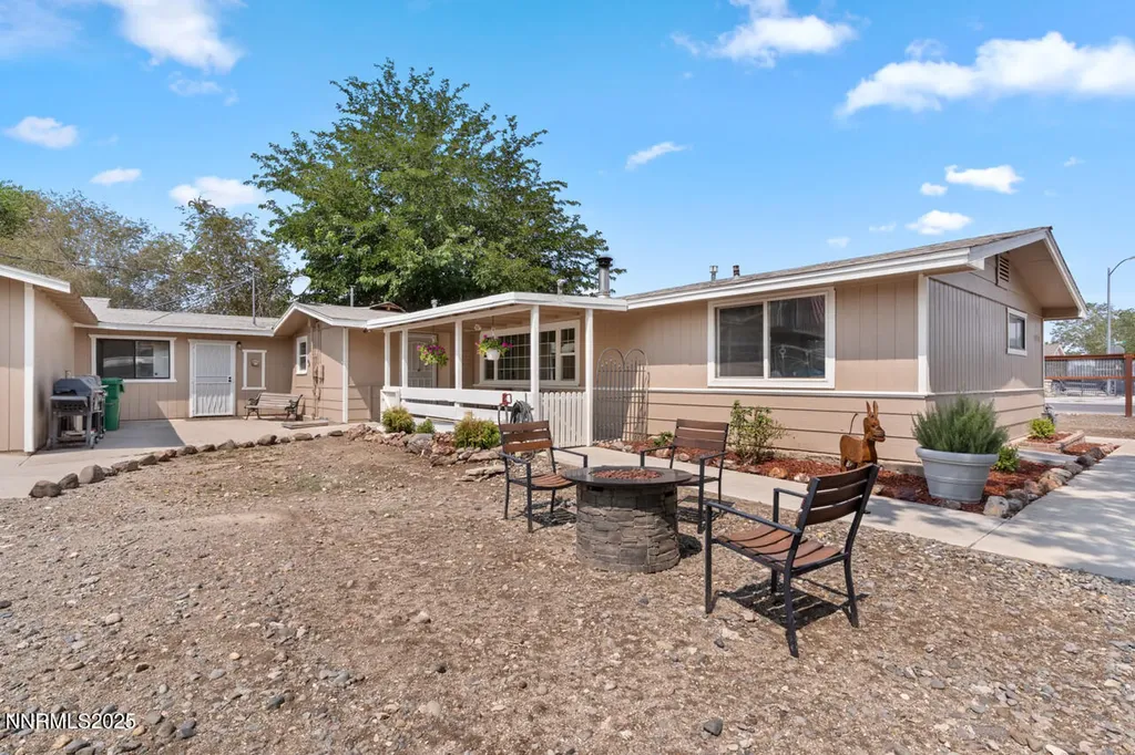 270 Elm Fernley NV 89408