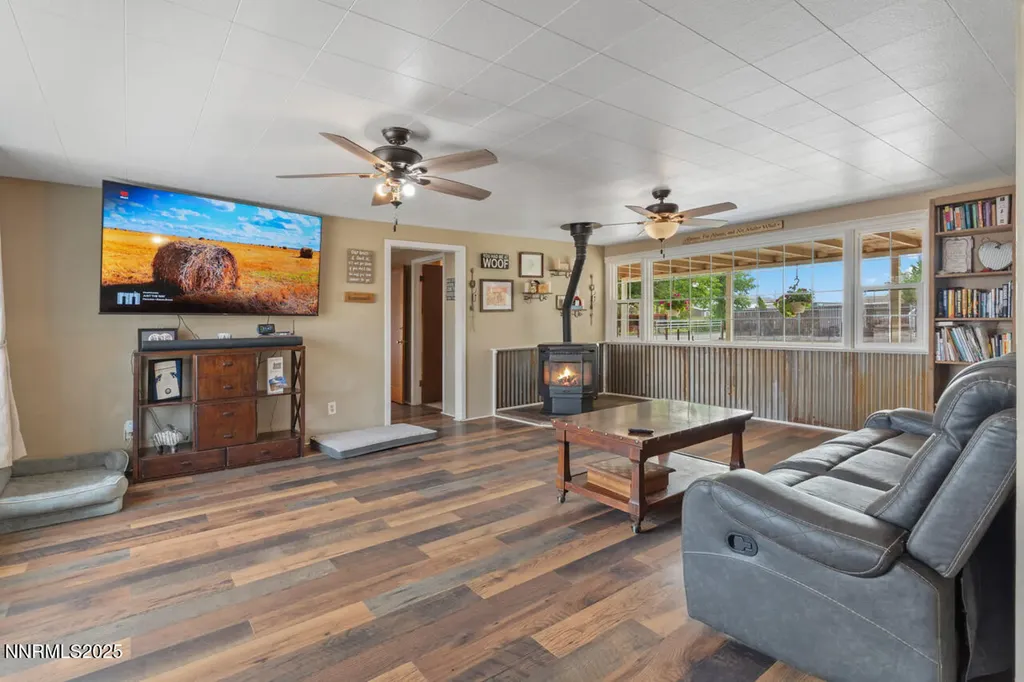 270 Elm Fernley NV 89408