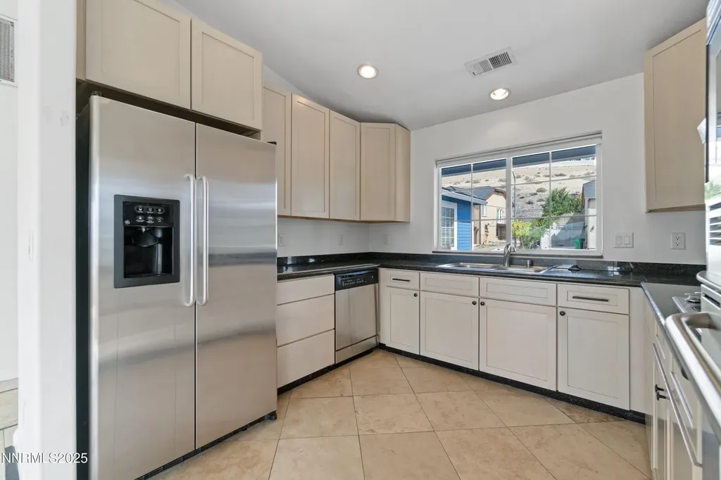 2740 Scottsdale Reno NV 89512