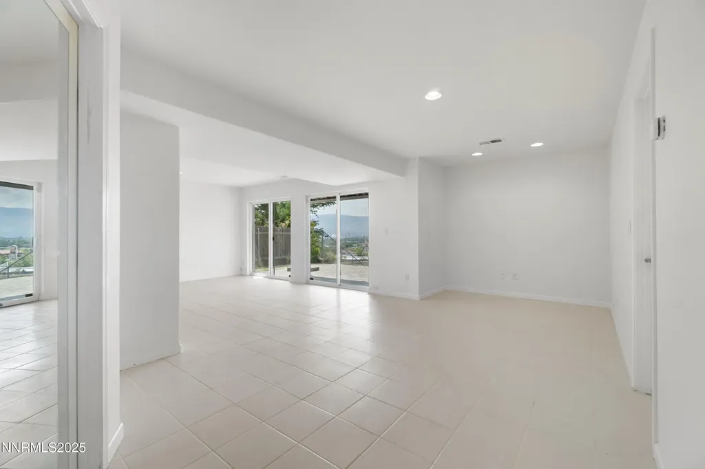 2740 Scottsdale Reno NV 89512