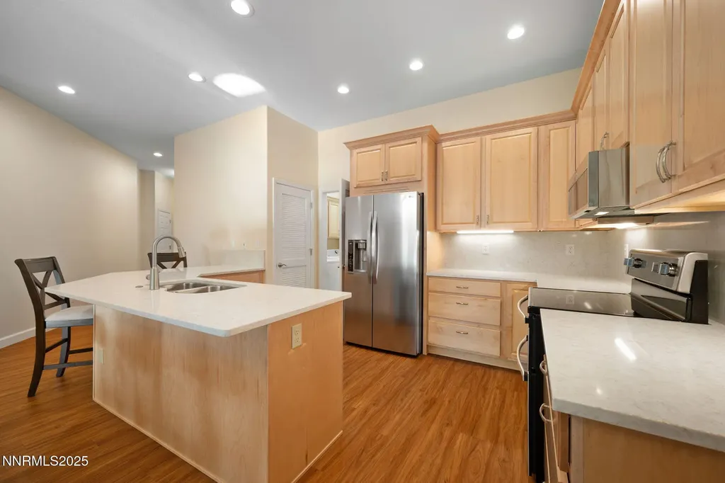 476 Sierra Leaf Reno NV 89511