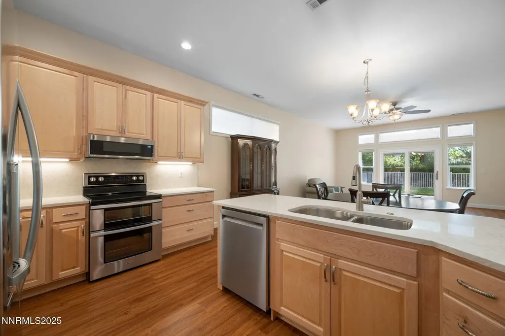 476 Sierra Leaf Reno NV 89511