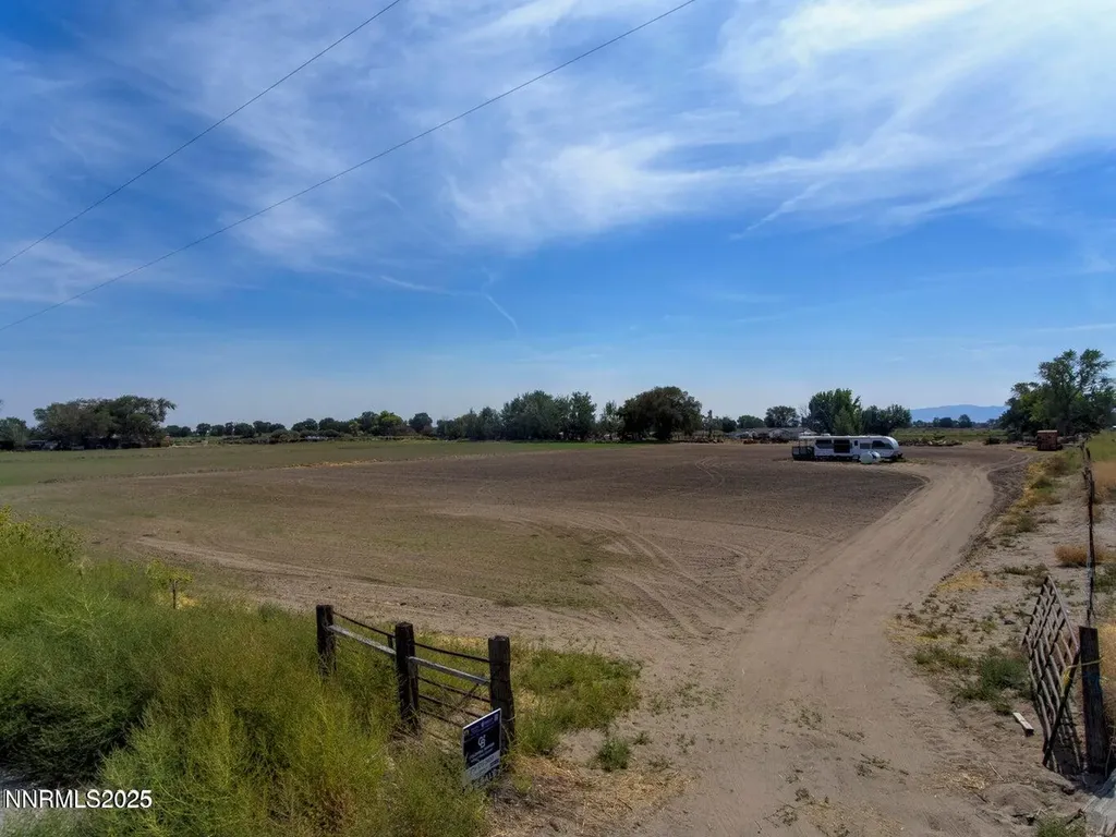 4445 Saint Clair Fallon NV 89406