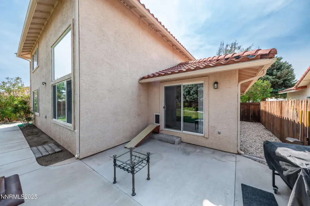 236 La Costa Dayton NV 89403