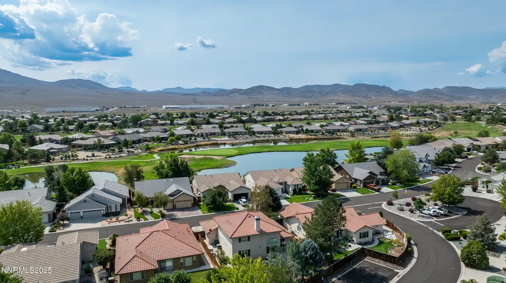 236 La Costa Dayton NV 89403