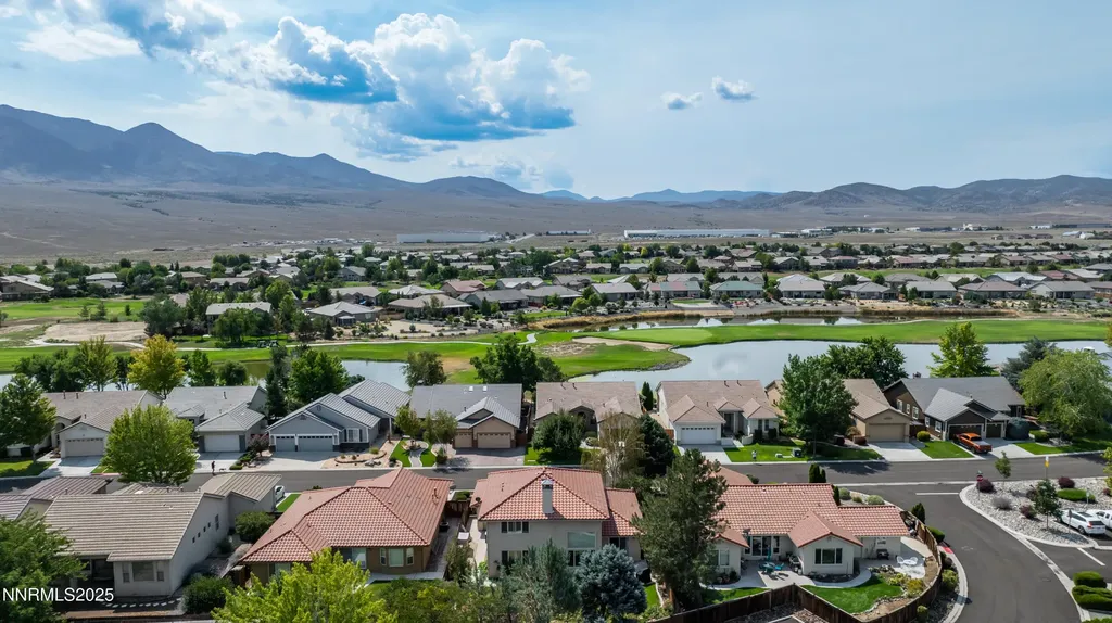 236 La Costa Dayton NV 89403