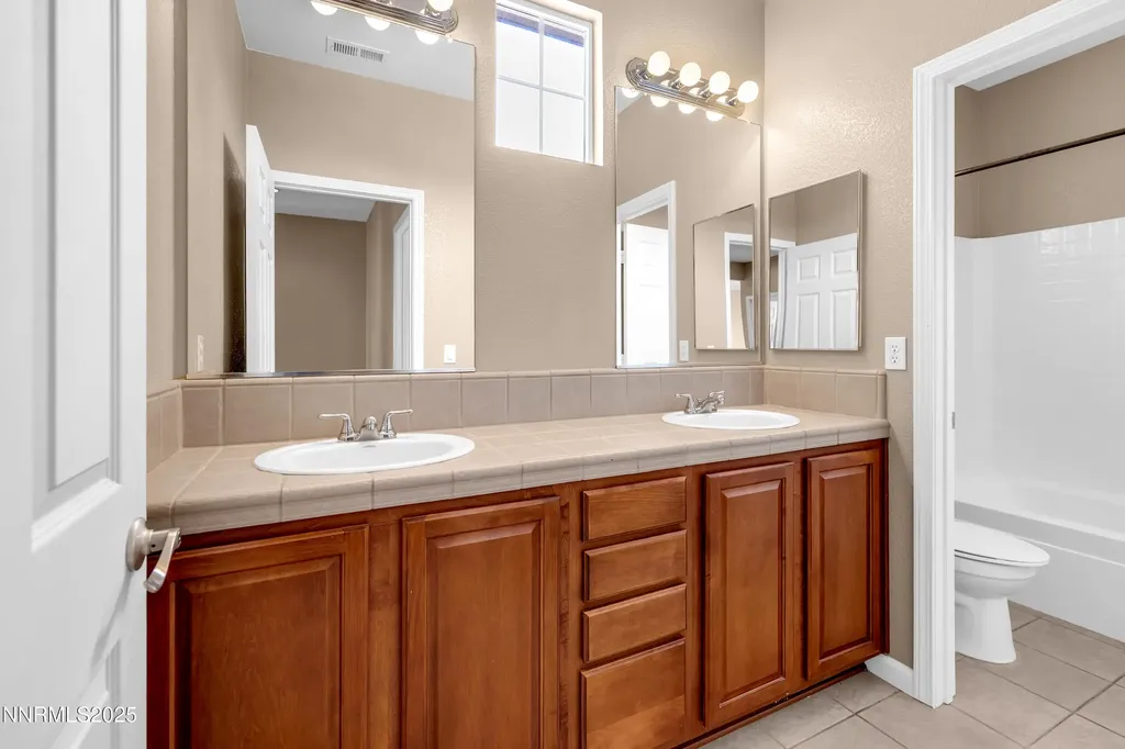 2478 Darby Rose Sparks NV 89436