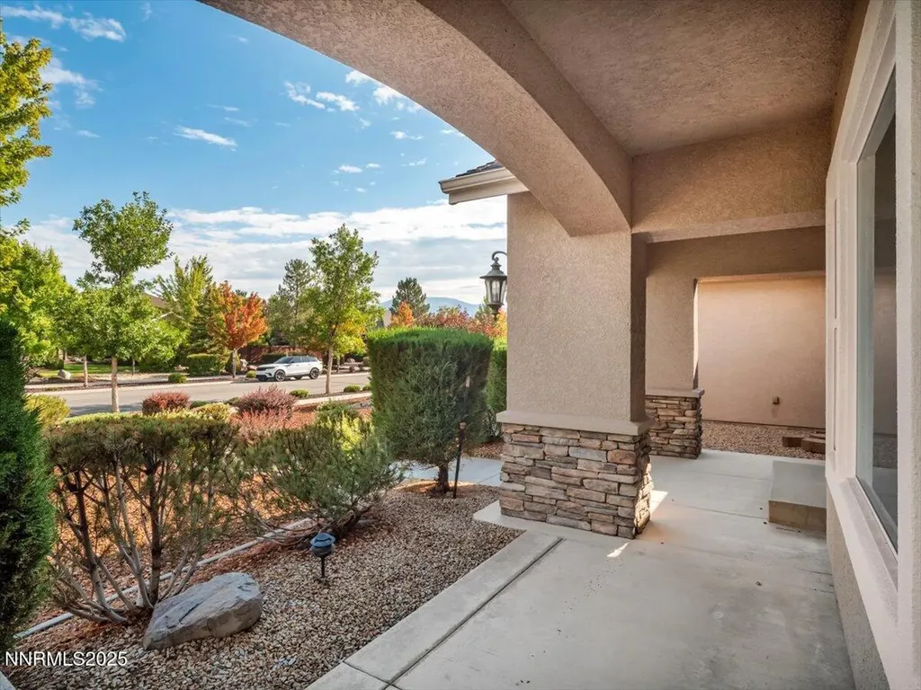 1124 Fork Minden NV 89423