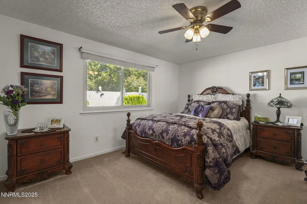 1044 Glen Martin Sparks NV 89434