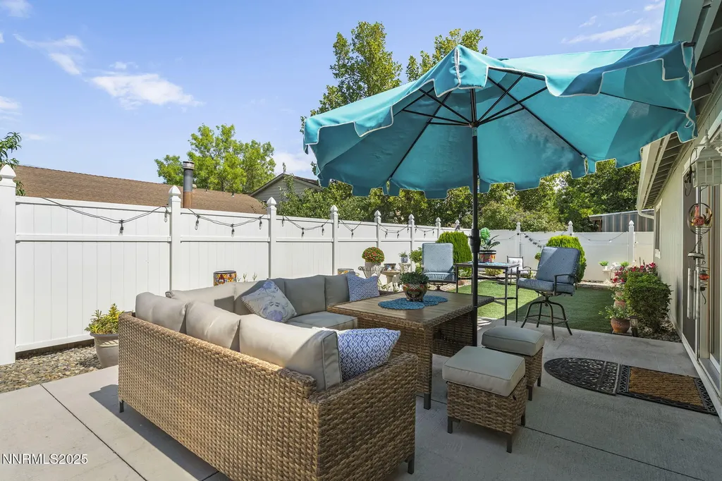 1044 Glen Martin Sparks NV 89434