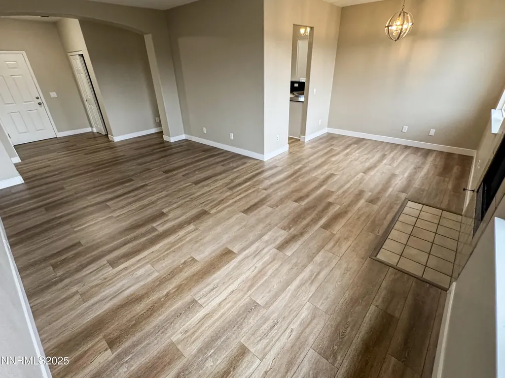 3868 Snow Valley Reno NV 89508