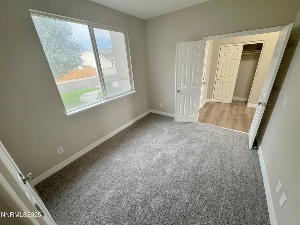 3868 Snow Valley Reno NV 89508