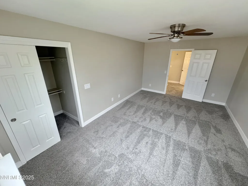 3868 Snow Valley Reno NV 89508