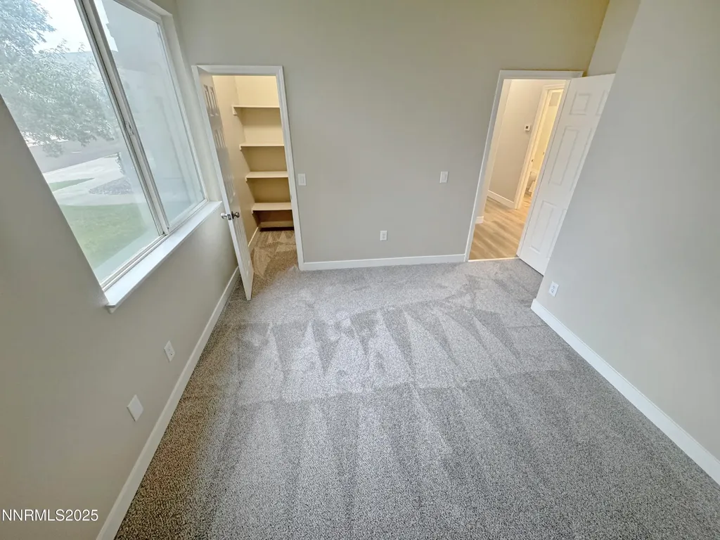 3868 Snow Valley Reno NV 89508