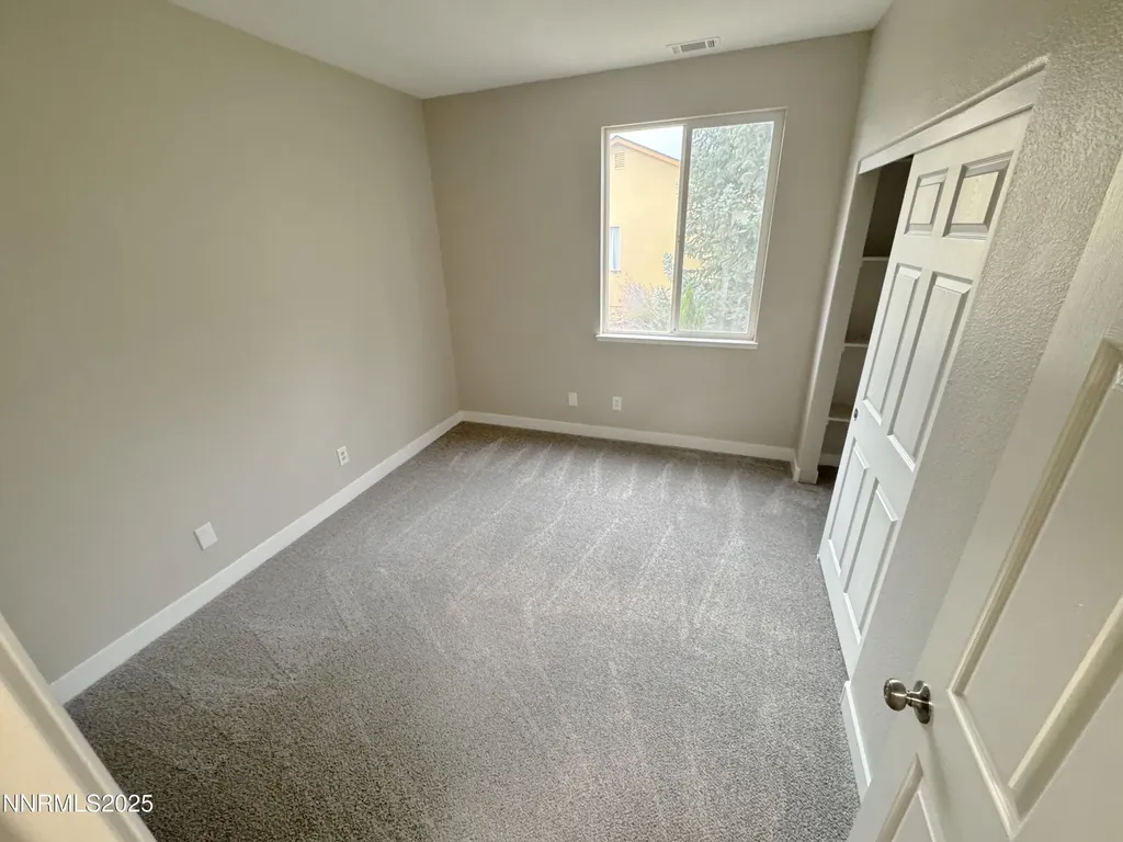 3868 Snow Valley Reno NV 89508