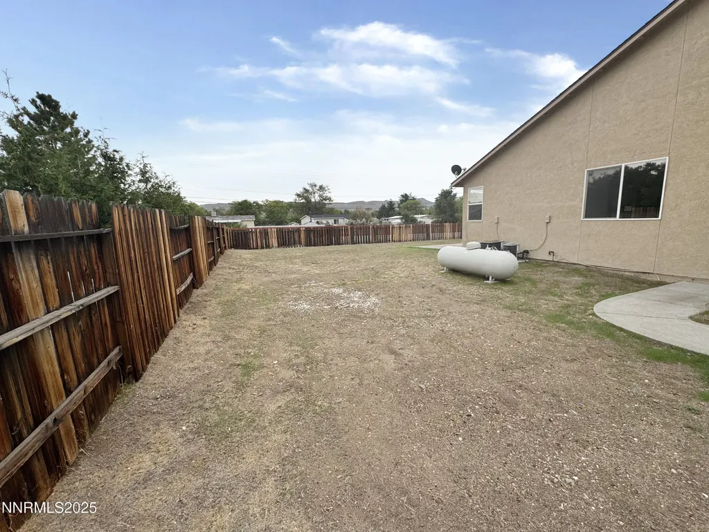 3868 Snow Valley Reno NV 89508