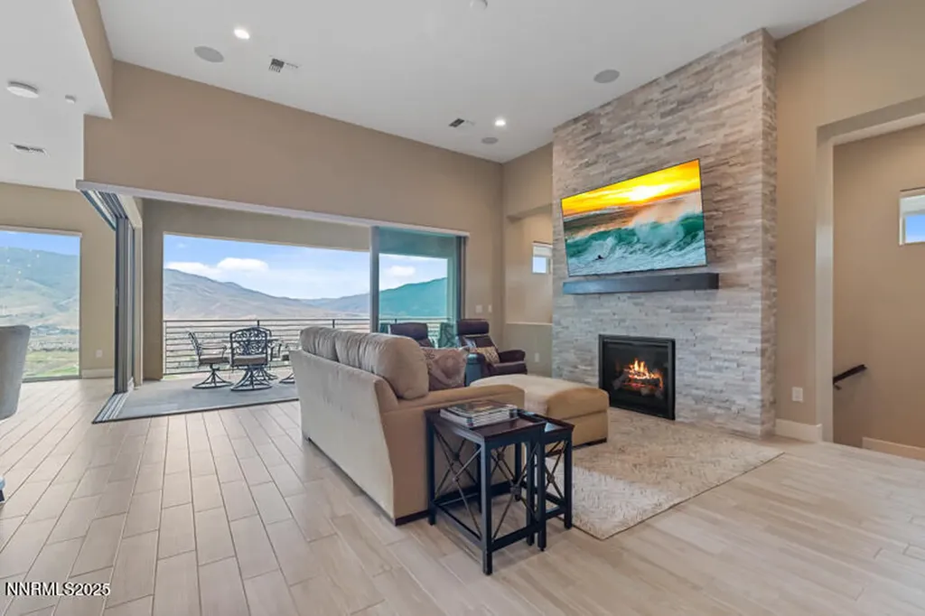8900 Suncreek Reno NV 89523