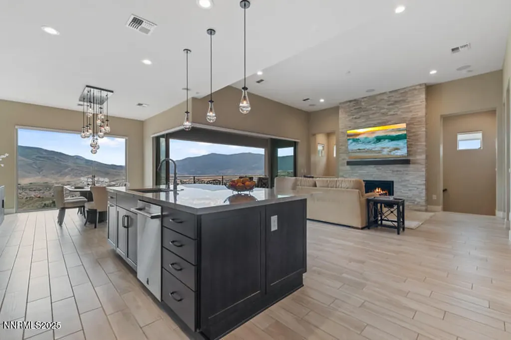 8900 Suncreek Reno NV 89523