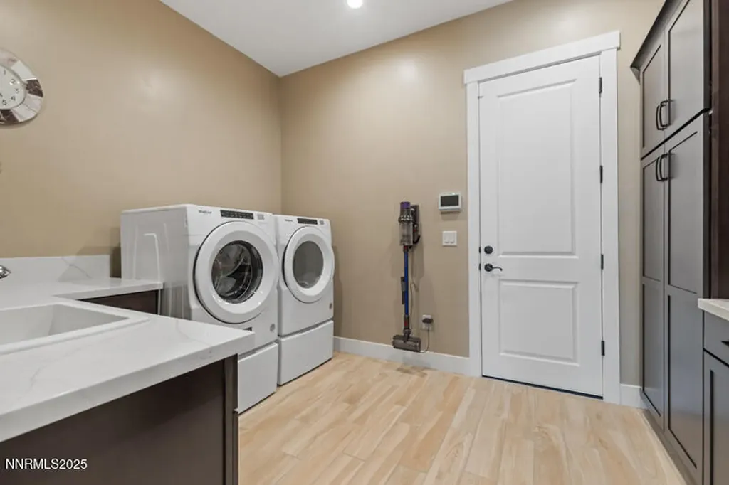 8900 Suncreek Reno NV 89523