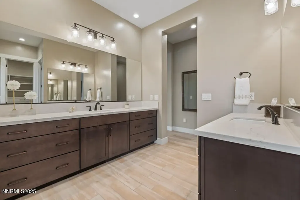 8900 Suncreek Reno NV 89523
