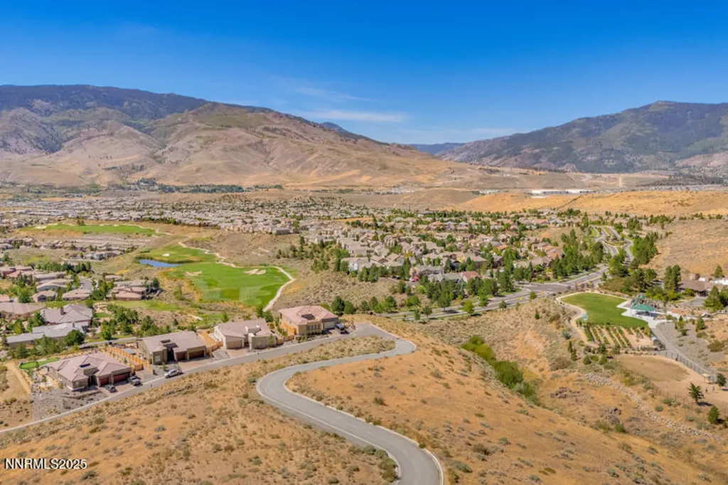 8900 Suncreek Reno NV 89523