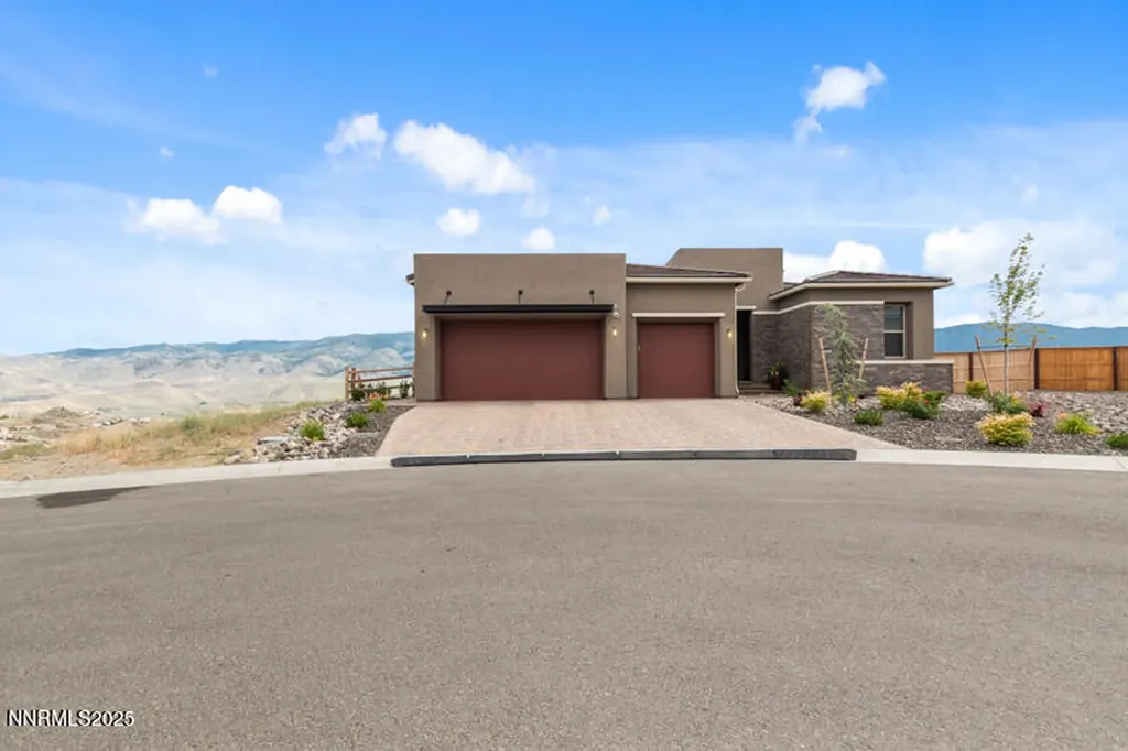 8900 Suncreek Reno NV 89523
