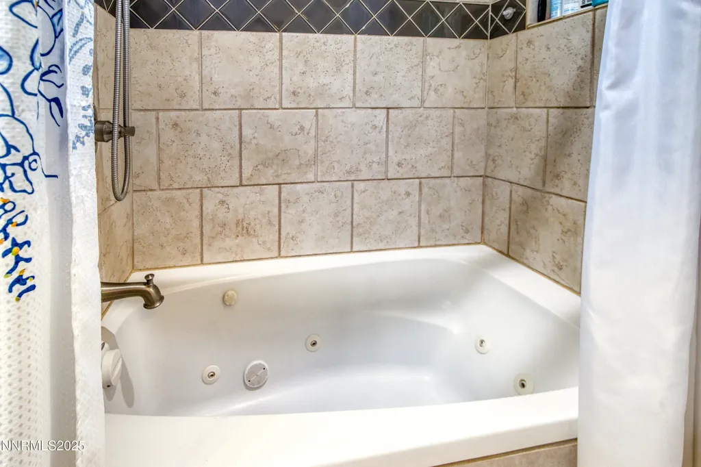 155 Veronica Spanish Springs NV 89436