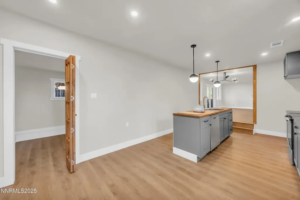 1935 Marlette Reno NV 89503