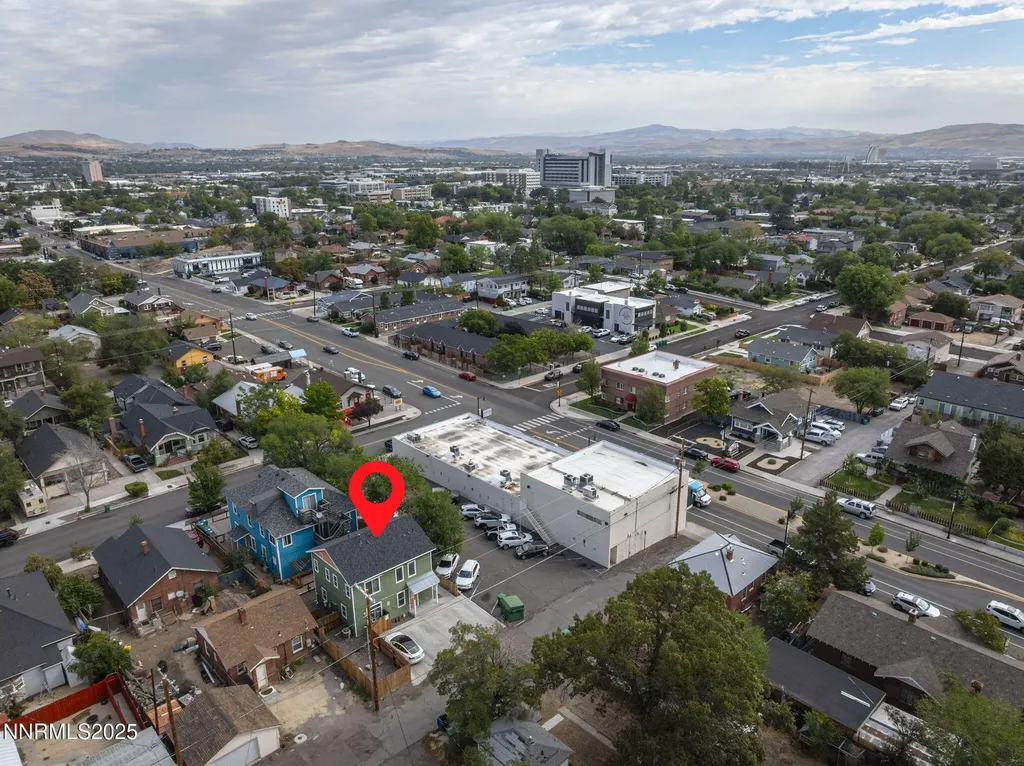 446 Roberts Reno NV 89502