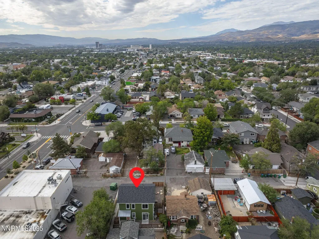 446 Roberts Reno NV 89502