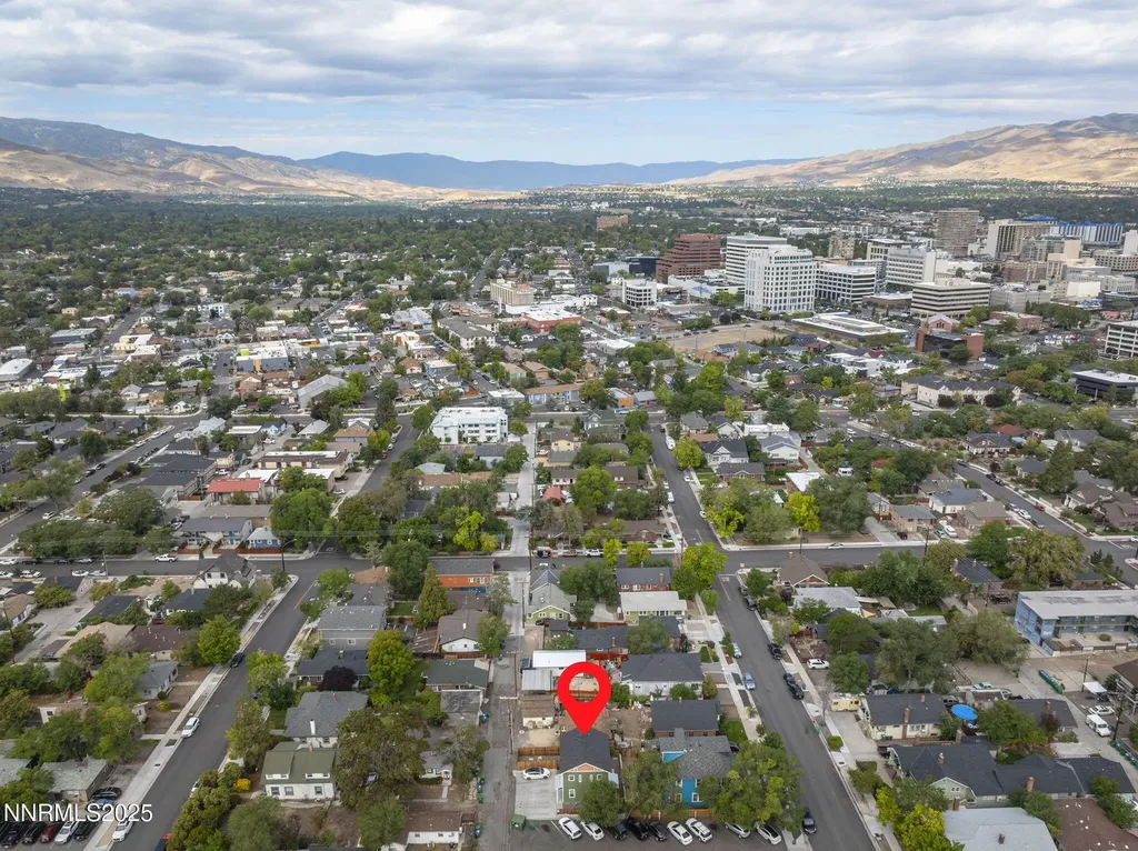 446 Roberts Reno NV 89502