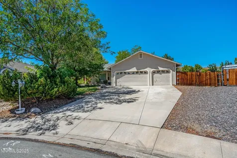 19 Canary Sparks NV 89441